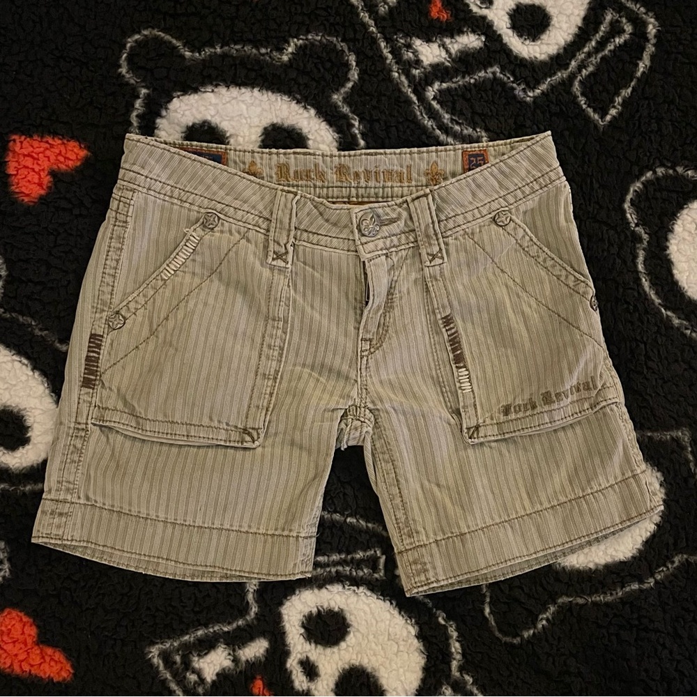 Rock Revival Beige/Green Striped Women's Shorts